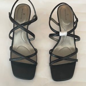 NET 11M Bandolino Black Sandals Open Toe